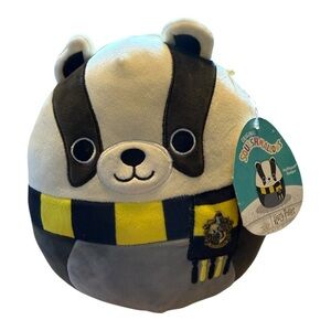 NWT Original Squishmallows Harry Potter Hogwarts House HUFFLEPUFF BADGER 8"